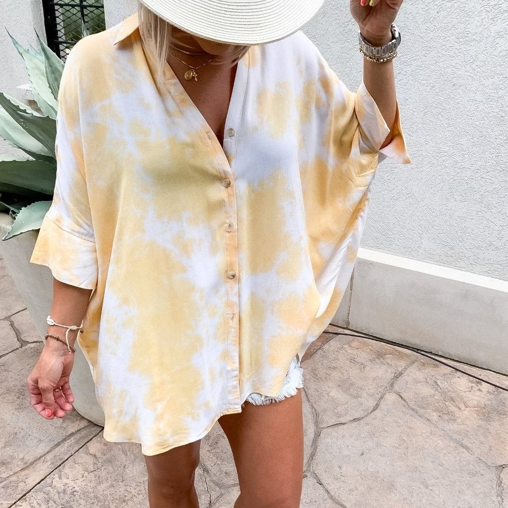Lemon Drop Tie Dye Tunic Button Down - Size Small